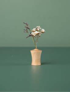 Wedding Gifts: Japanese Bud Vase // Kinegata