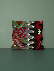 Bedroom: Vintage Kilim Cushion 40cm // Ten