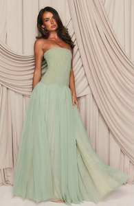 Size 6: White Fox - Magic Muse Maxi Dress in Mint