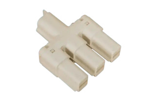 Cms: AC Splitter 1 into 3 Out C Type CMS 230Vac Plug N Play