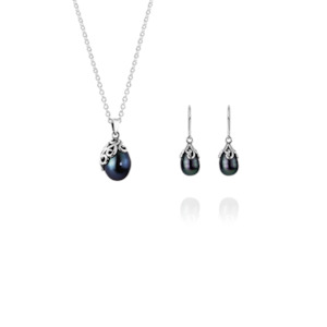 Best Sellers: Pearl Love Jewellery Set