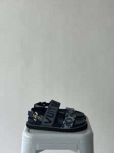 Louis Vuitton Paseo Flat Comfort Sandals - Full set