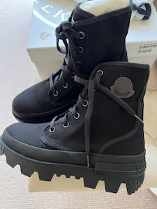 Moncler: Moncler Pyla Canvas Boots SALE $500(BRAND NEW) SIZE 40