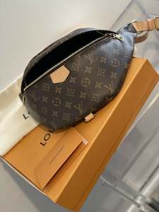 Louis Vuitton Bum Bag MM Monogram