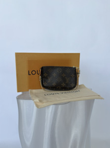 1000 1999: Louis Vuitton Mini Pochette Accesoires - FULL SET