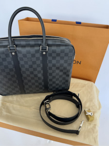 2000 2999: Louis Vuitton Porte-Documents Voyage PM – Damier Graphite – FULL SET