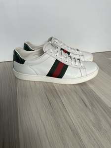 100 300: Gucci Ace sneakers