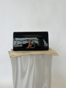 Louis Vuitton Pochette Louise EW Clutch Bag in Vernis Noir