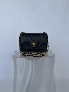 3000 5000: Chanel Small Square Flap Shoulder Bag - FULL SET