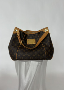 Louis Vuitton Galliera PM in Monogram Canvas