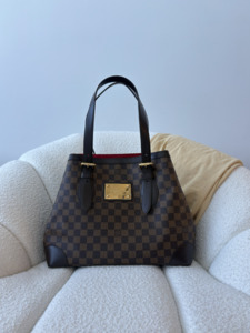 1000 1999: Louis Vuitton Damier Ebene Hampstead Tote MM