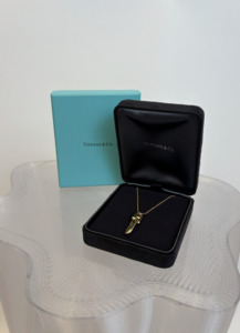 Tiffany & Co. 18K Yellow Gold HardWear Link Pendant Necklace - Full Set