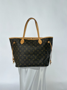 1000 1999: Louis Vuitton Neverfull