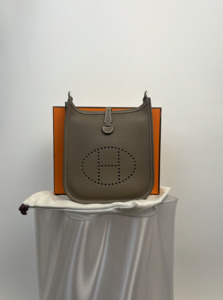 Hermes Evelyne TPM (Size 16) in Etoupe Taurillon Clemence Leather - FULL SET