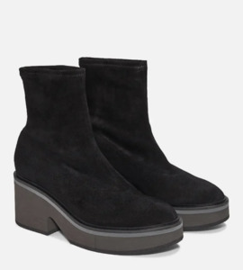 100 300: Clergerie Paris Albane Ankle Boots in Black Suede - FULL SET