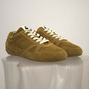 Isabel Marant Brown Suede Sneakers