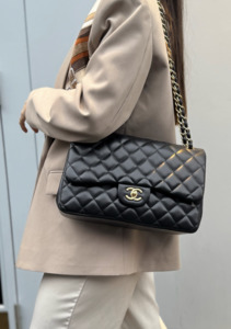 Chanel Jumbo Flap Bag in Black Lambskin