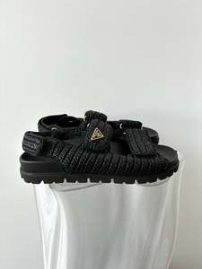 500 999: Prada Crochet Sandals