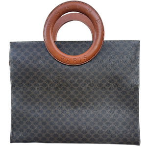 500 999: Celine - Circle Logo Macadam Handbag