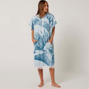 O&E Ladies Palm Zip Hooded Poncho