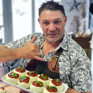 Beef: Expleo English Puffs (Each) - CURRENTLY UNAVAILABLE