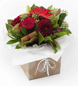 Flower Posy Red Box Hamilton Cambridge Florist