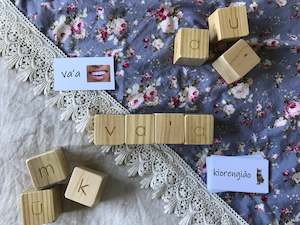 Cook Island Māori Spelling Set (Rarotongan dialect) with sight cards