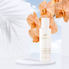 Pure Fiji Vitamin C Brightening Creme
