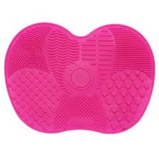 Accessories: Makeup Brush Cleaning Mat