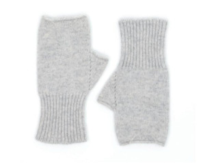 Knitted Accessories: Mittens
