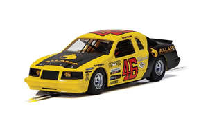 Sale Items: SCALEXTRIC FORD THUNDERBIRD - YELLOW & BLACK NO.46 (C4088)