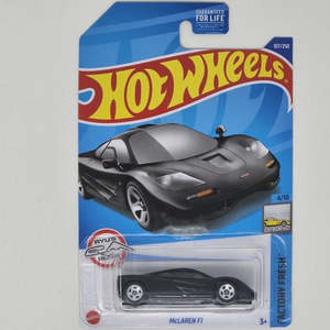 Hot Wheels 2022 Factory Fresh 4/10 McLaren F1 #107/250 Black