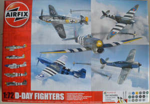 1 25 Model Kits: A50192 D-Day Fighters Gift Set
