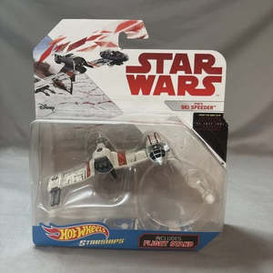 Toys: Hot Wheels Star Wars Starships POE'S SKI SPEEDER 2017 (little damage on card)