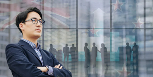 Products: Active Investor Plus Visa