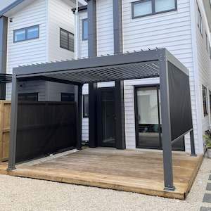 Page Layout In Stock: Motorised Louvred LED Pergola 3x4m with 3 Zipped Blinds Set