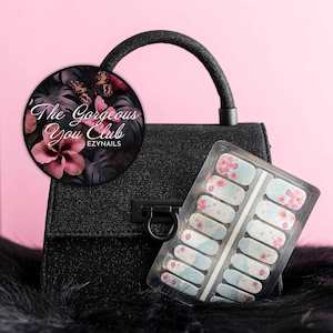 Floral scriptures in watercolour blue and pink nailwrap set