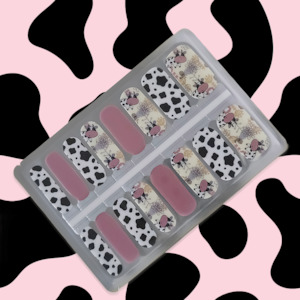 Moo moo glam - Cow Print & Floral Fun Nailwraps