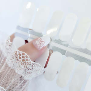 Latest: Winter Snowflake French Tip – Nail Polish Nail Wraps