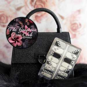 Elegantly Midnight: Piano Bar Prestige Nailwraps