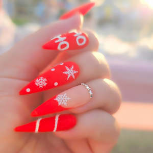 Themes: Ho Ho Holiday Stiletto Press-on Nails – Christmas Red Set