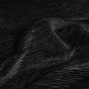 Knits: Rivervine Velvet Crinkle – Matte Black