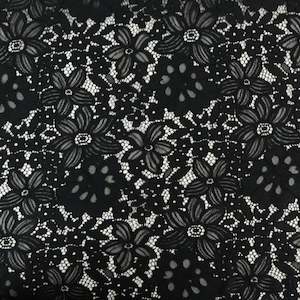 Chelsea Embroidered Lace Designer End – Black