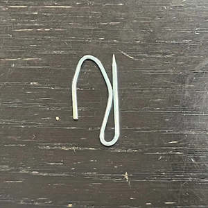 CURTAIN HOOKS - METAL