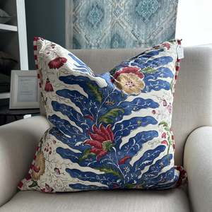 Brunshwig & Fils 'Reviere' Cushion