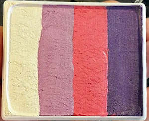 Tag custom cake - Princess 50gm