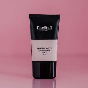 Make Up: Mineral Matte Foundation | SPF 15