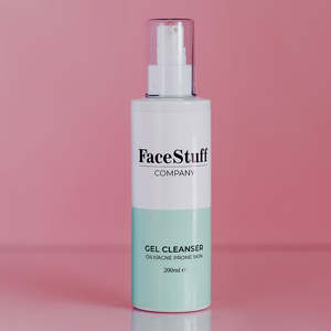 Skincare: Gel Cleanser | Oily or Acne Prone Skin