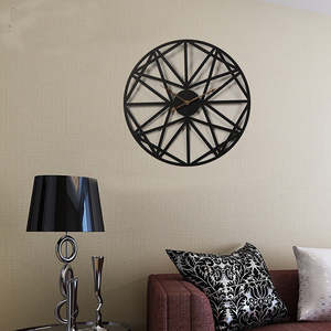 Large Metal Outdoor Wall Clock – Weather-Resistant Design for Garden or Home Décor