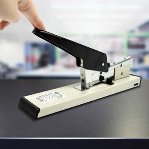Office Furniture: Heavy Duty Home Office Stapler 100 sheets capacity - Inc Pack of 1000 staples